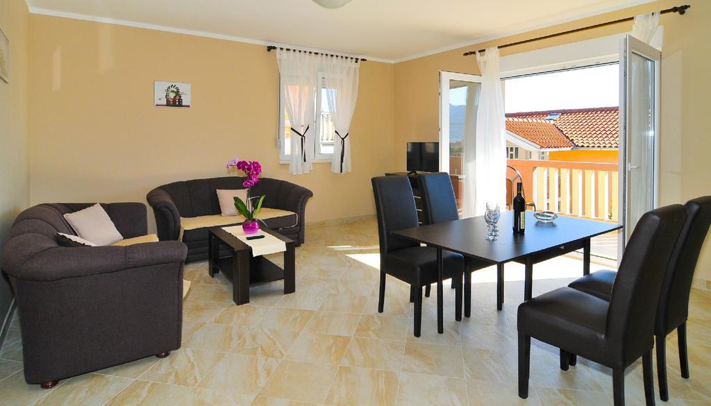 Apartments Mira Tivat Exterior foto