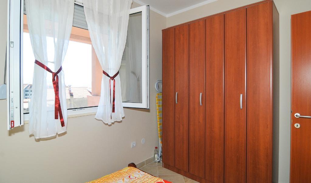 Apartments Mira Tivat Exterior foto